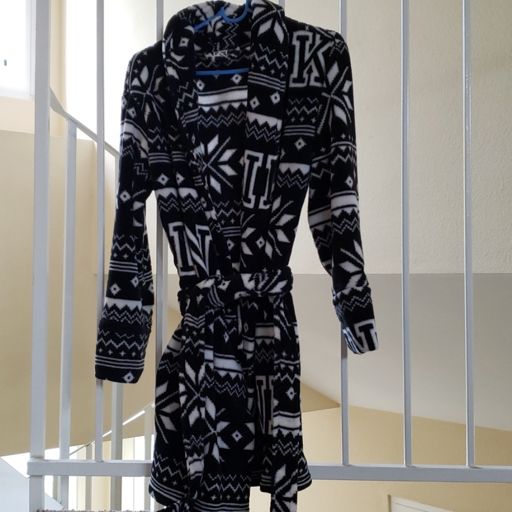 Pink Victoria's secret soft bath robe small